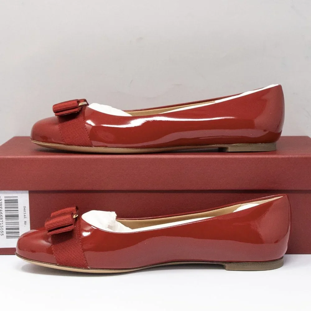 Salvatore Ferragamo Varina Red Patent Flats Size 5.5 B - Picture 3 of 7
